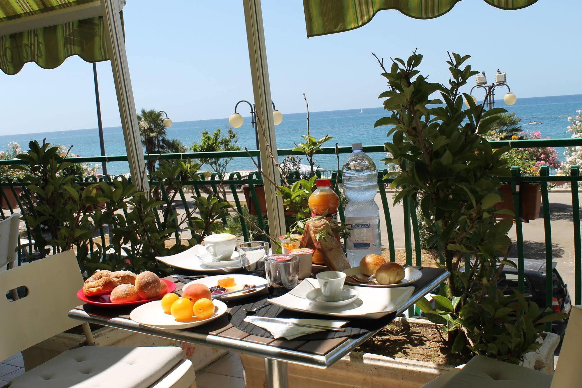 B&B Salerno In Εξωτερικό φωτογραφία